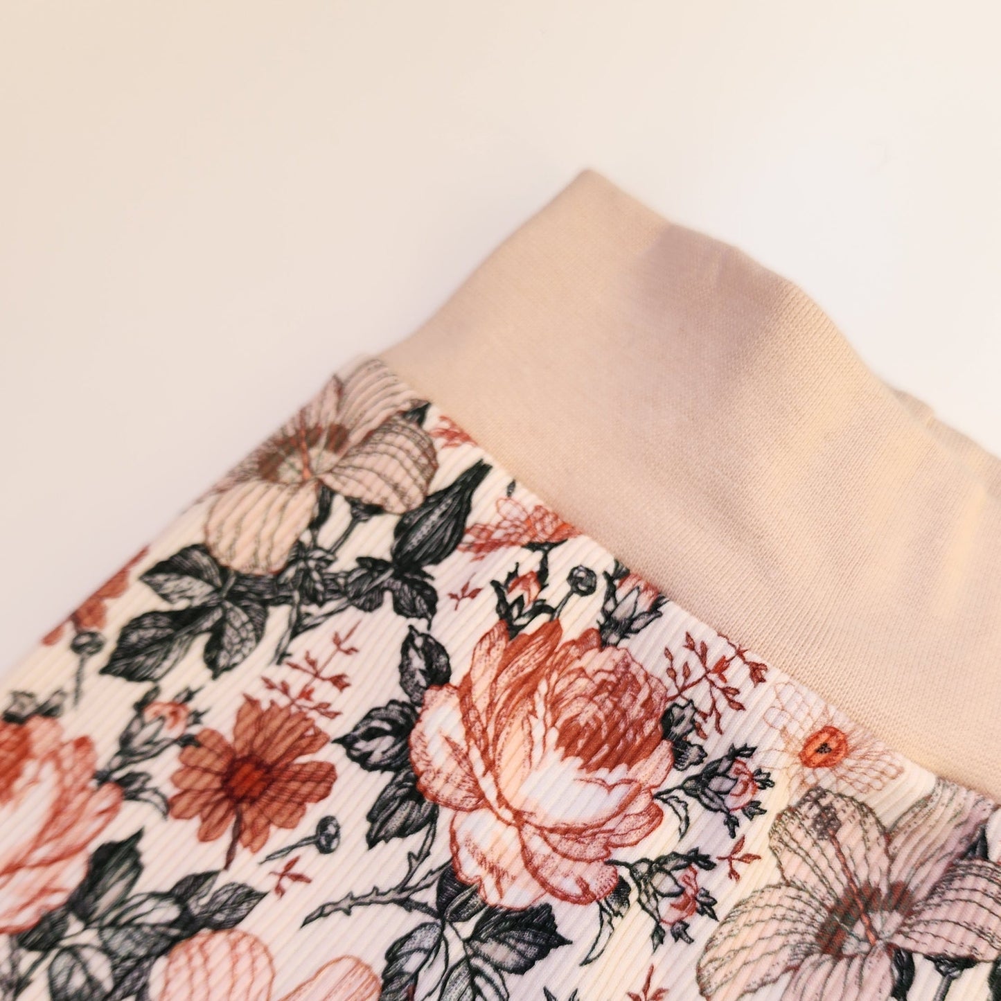 Kuschelhose - vintage flowers 56