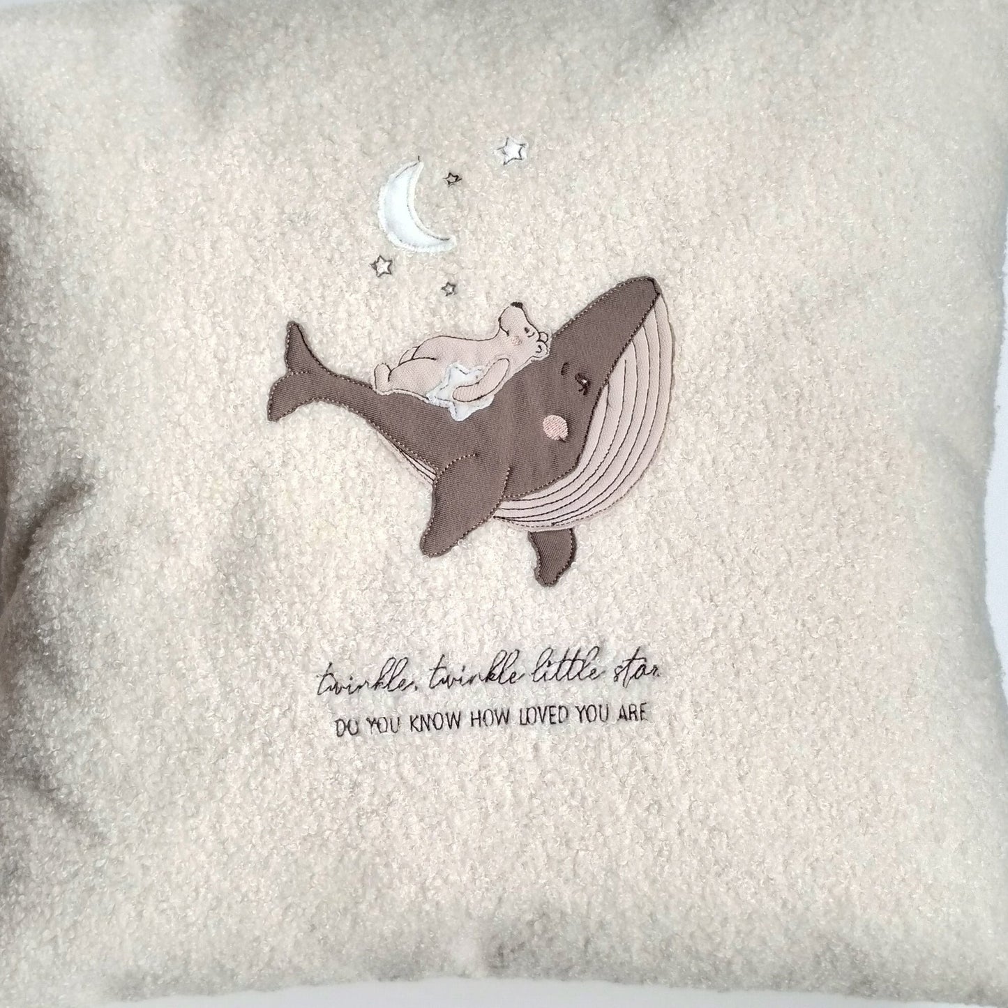 Kissen - do YOU know how loved YOU are