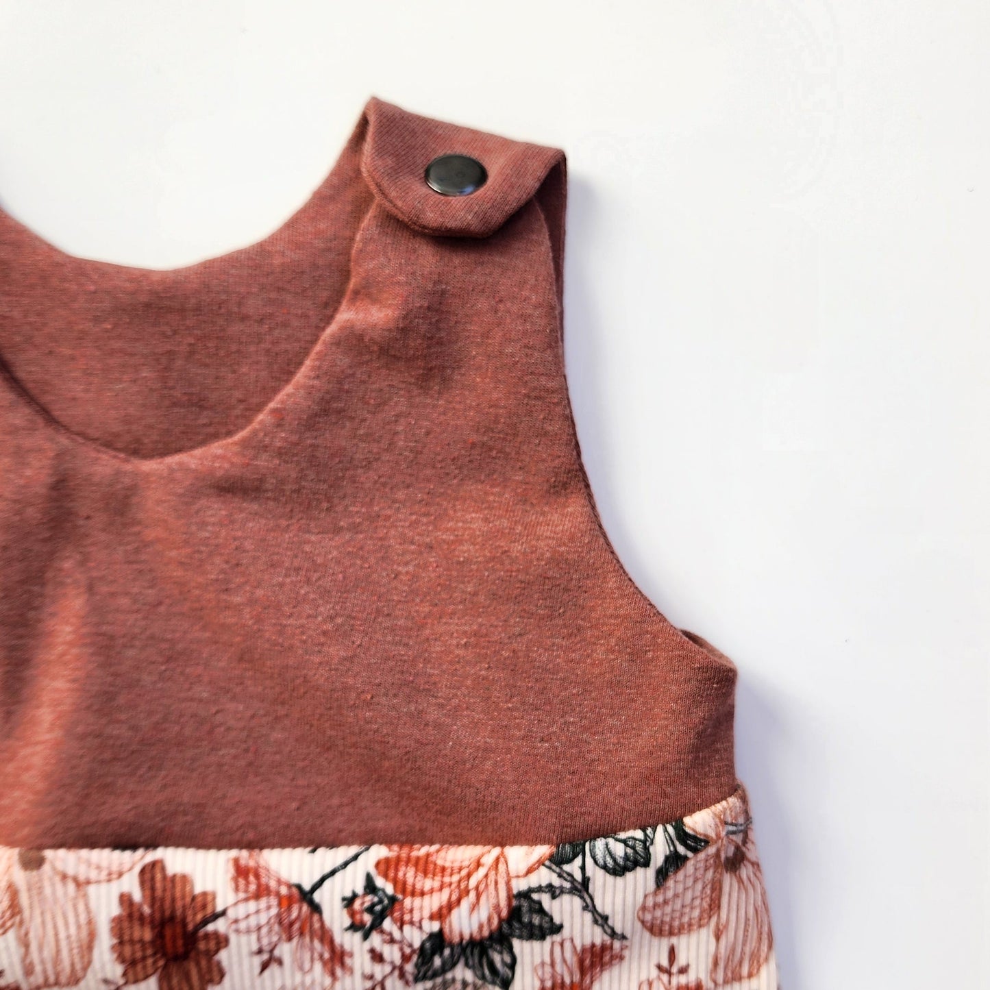 Strampler - Vintage Flowers