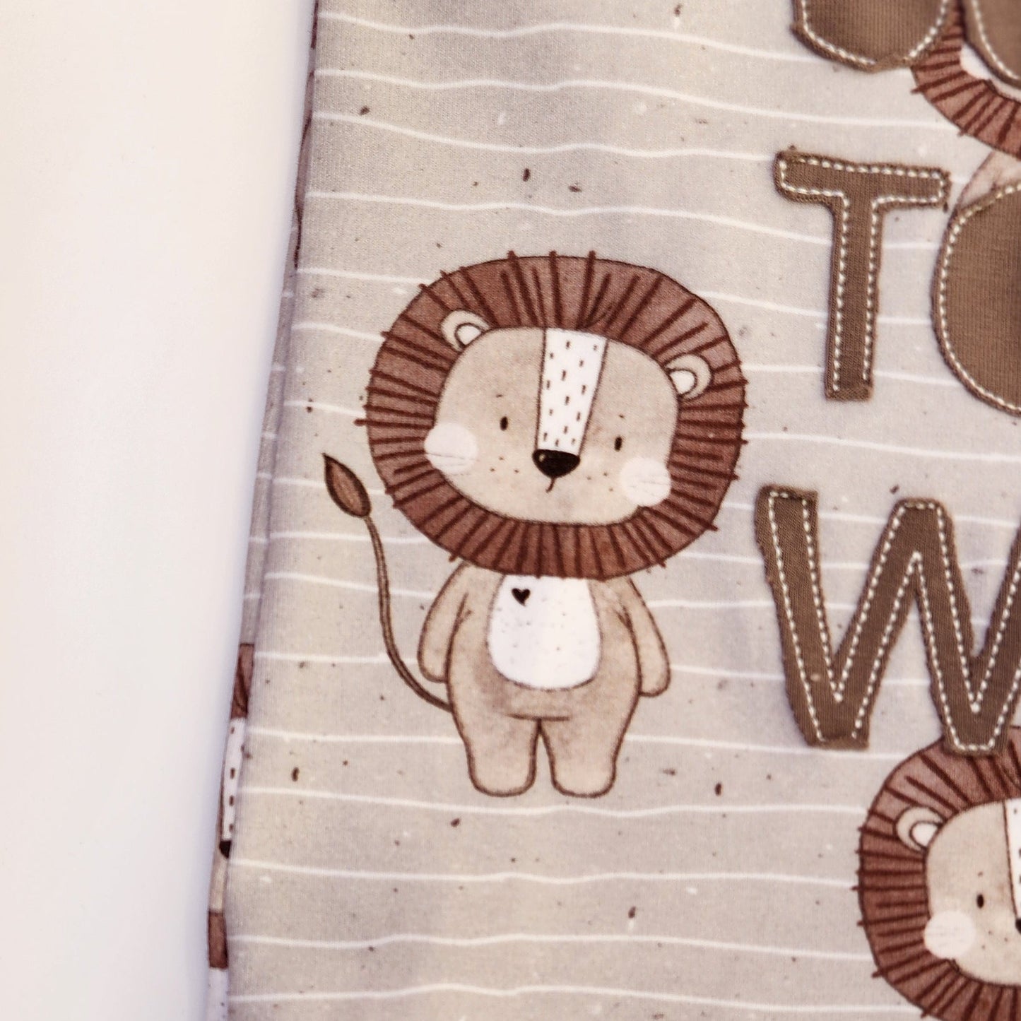 T-Shirt - kleiner Löwe 92