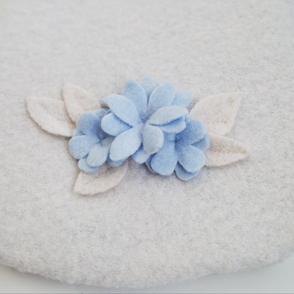 Wärmflasche hellblau - Blumen für DICH