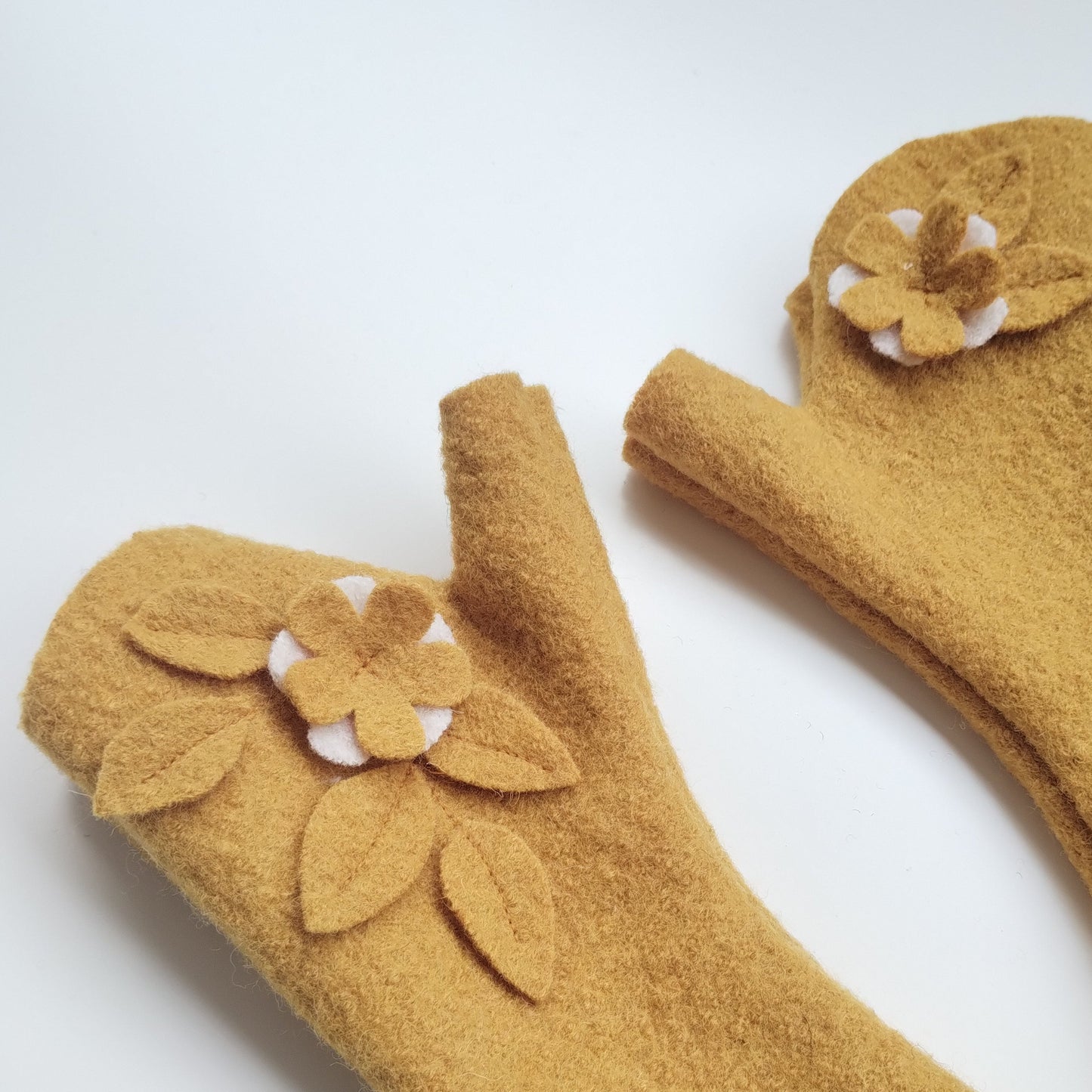 Walkstulpen - flower bouquet