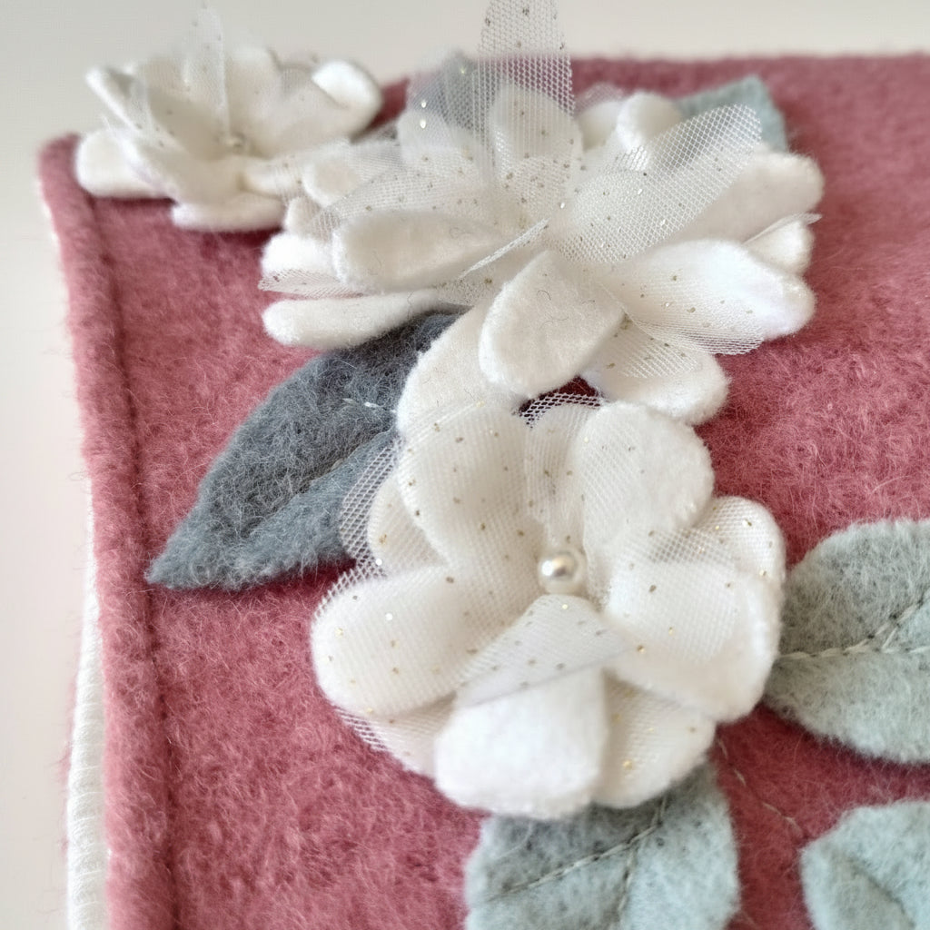 Blumen Walkmütze apricot 40/41 mit Glitzertüll